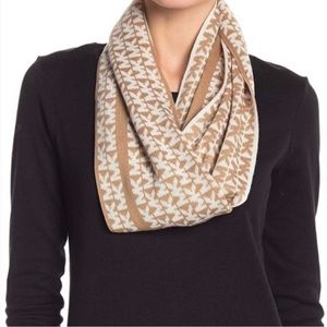 MICHAEL Michael Kors Infinity Scarf NWT